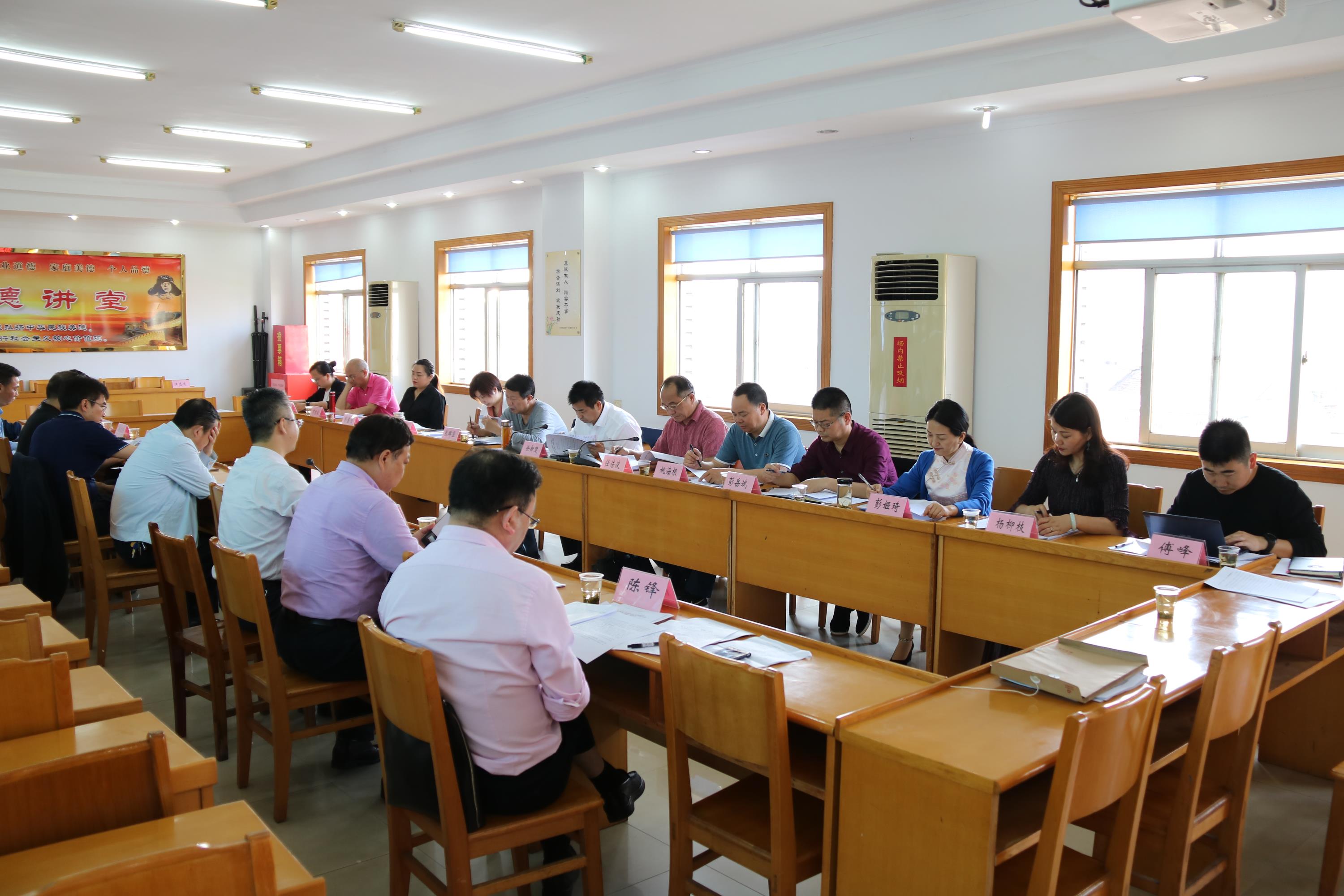 IMG_4692.jpg IMG_4692.jpg