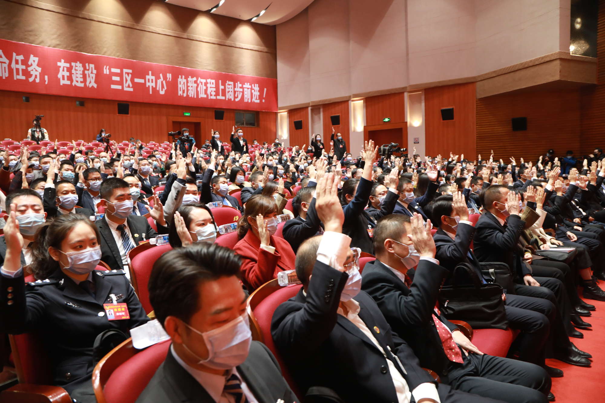 gai702A2944.JPG gai702A2944.JPG