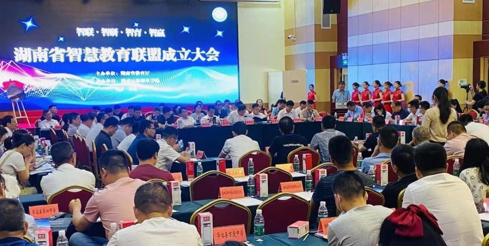 wang1.jpeg wang1.jpeg